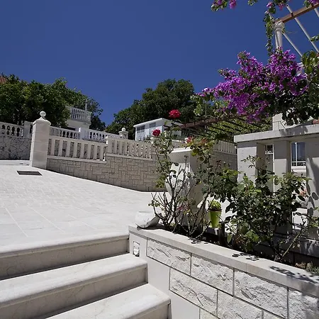 Nine Apartmán Slano